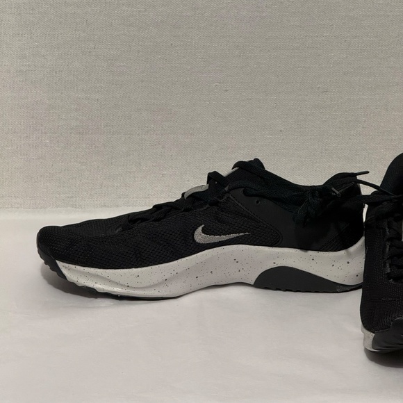 Nike Men's Legend Essential 3 Next Nature Training Shoes - size 8.5 - Picture 3 of 9